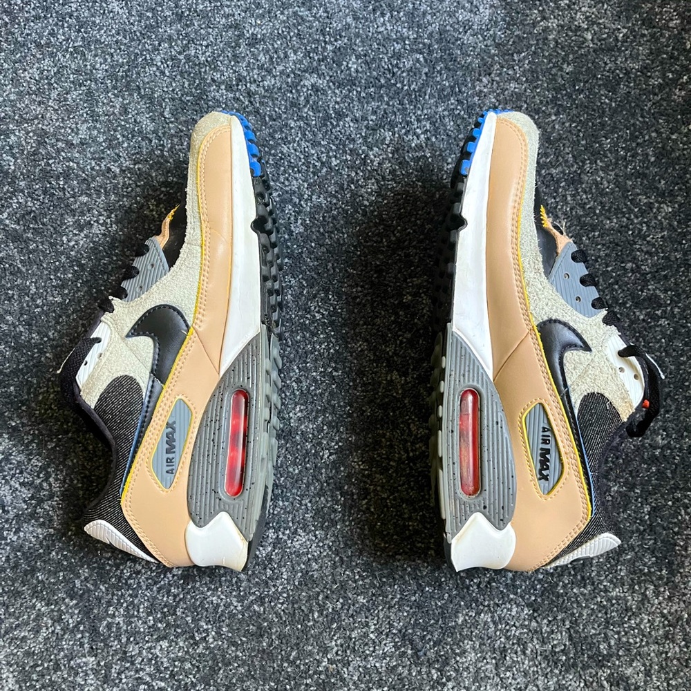 Nike Air Max Sneakers - Tan, Black, Gray